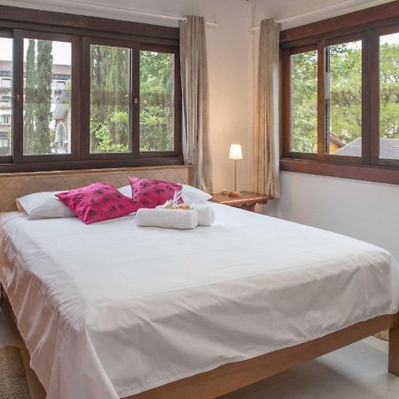 Locar-In Gramado - Loft A 50 M Da Rua Coberta. Διαμέρισμα Εξωτερικό φωτογραφία